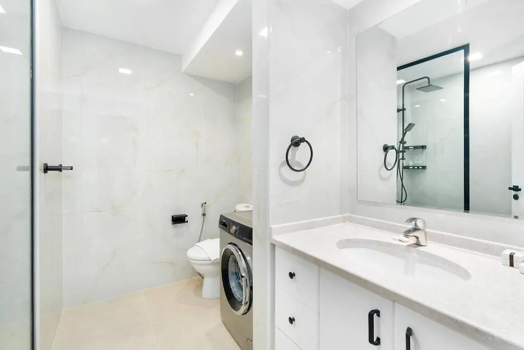 Apartment Studio With Burj Khalifa View Dubai