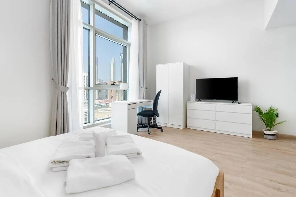 Apartment Studio With Burj Khalifa View Dubai United Arab Emirates