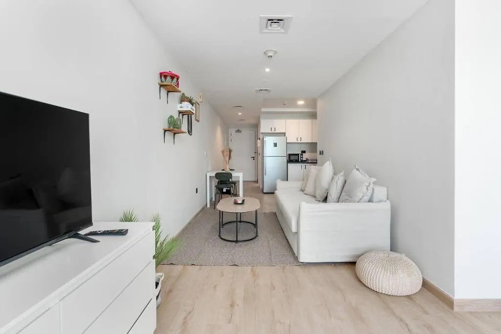 Studio With Burj Khalifa View Dubai Apartment