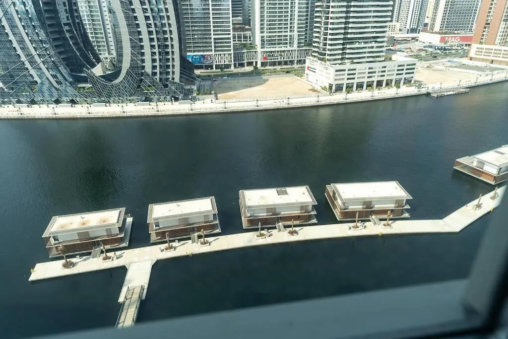 Apartment Studio With Burj Khalifa View Dubai